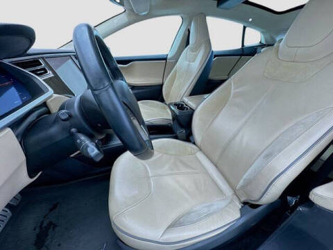2013 Tesla Model S Performance