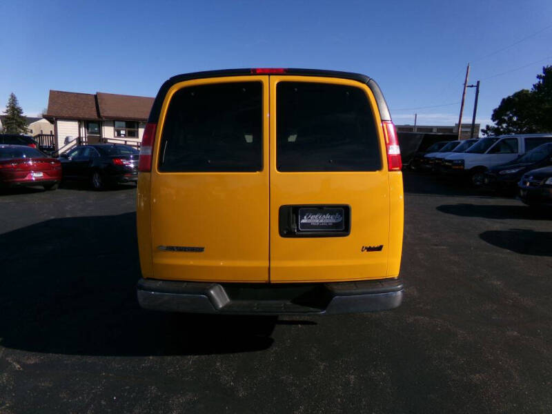 2017 Chevrolet Express LT 3500