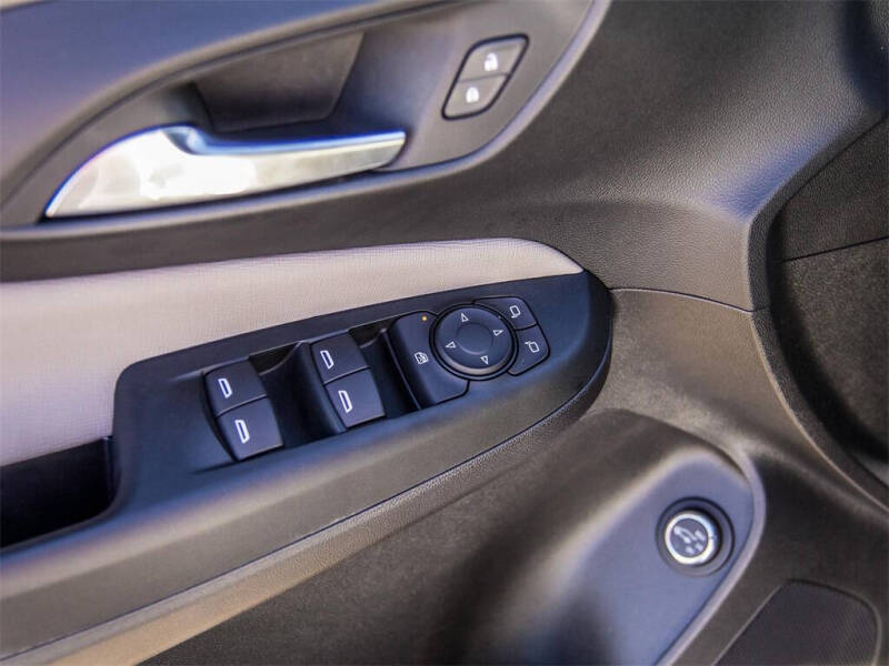 2025 Buick Envista Avenir