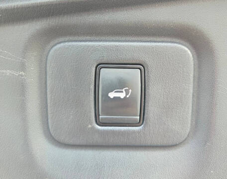 2018 Nissan Pathfinder SL