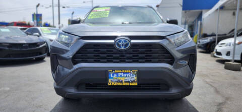 2022 Toyota RAV4 Hybrid LE