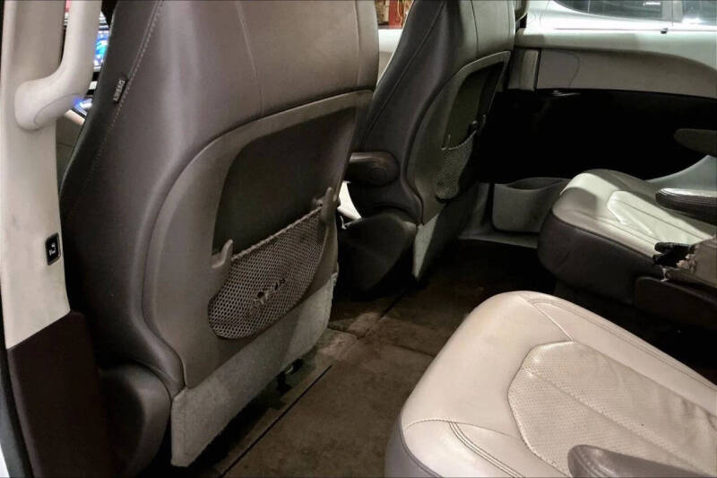 2018 Chrysler Pacifica Touring L