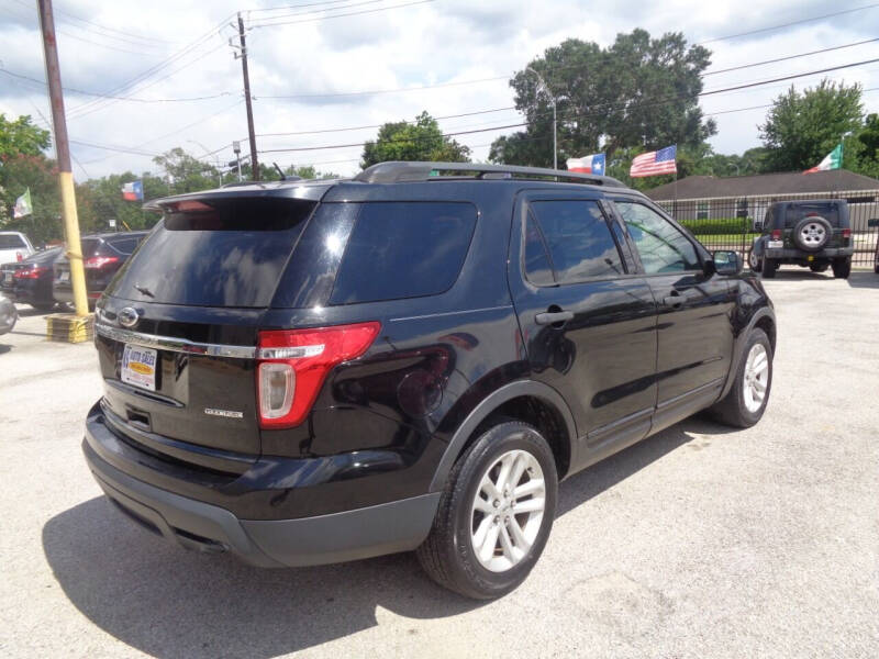 2015 Ford Explorer