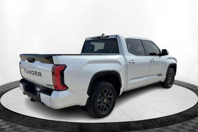 2025 Toyota Tundra Platinum HV