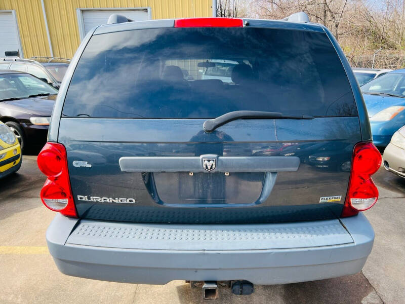 2008 Dodge Durango SXT photo 3