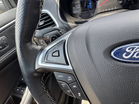 2022 Ford Edge ST