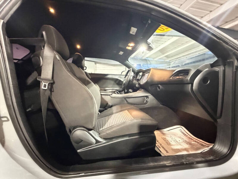 2020 Dodge Challenger SXT