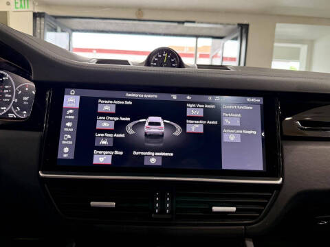 2020 Porsche Cayenne E-Hybrid