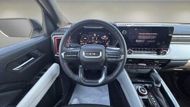 2024 GMC Canyon AT4X