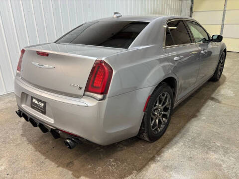 2017 Chrysler 300