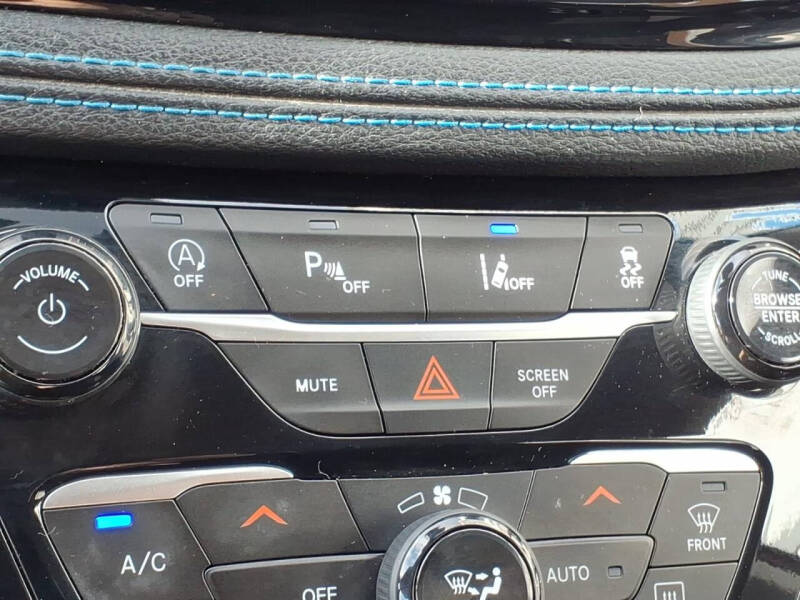 2021 Chrysler Pacifica Touring