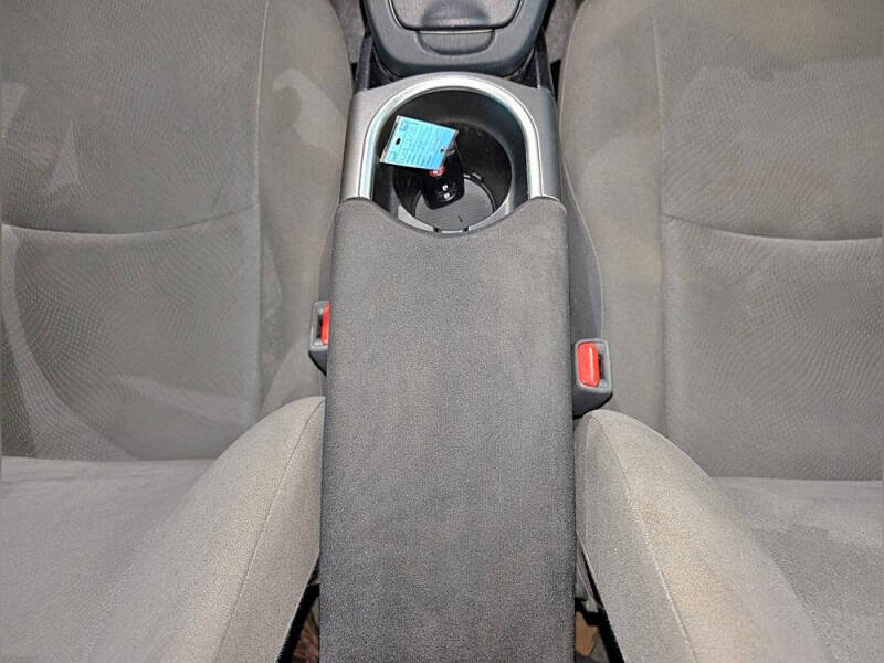 2015 Toyota Prius Four