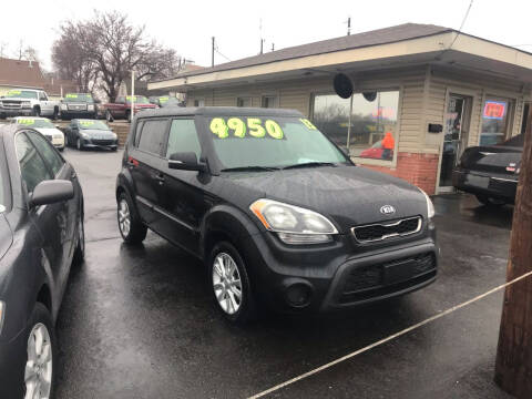 2013 Kia Soul for sale at AA Auto Sales in Independence MO