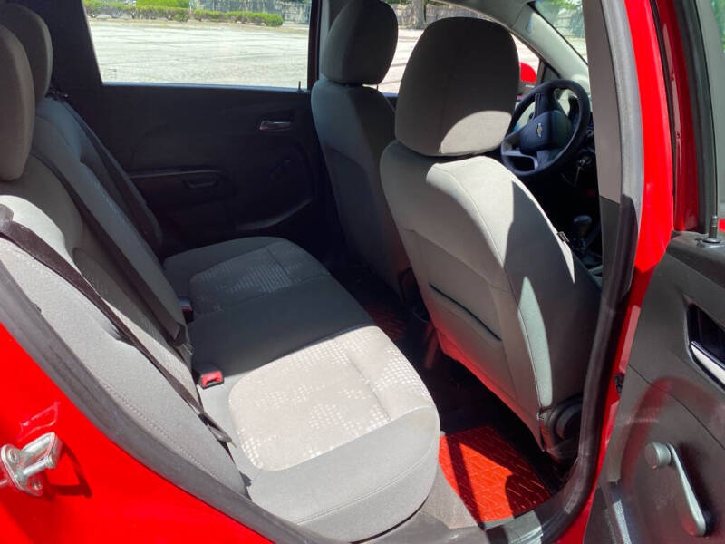 2012 Chevrolet Sonic LS