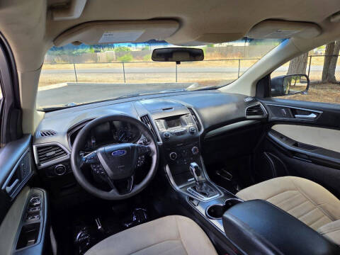 2016 Ford Edge SE