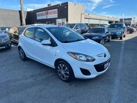 2013 Mazda MAZDA2 Touring