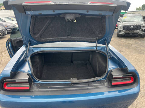 2020 Dodge Challenger SXT
