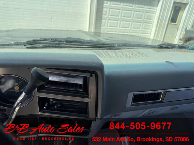 1987 GMC R/V 1500 Series