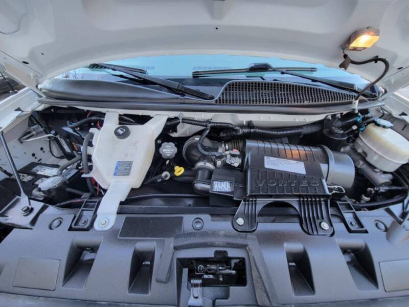 2018 Chevrolet Express LS 3500