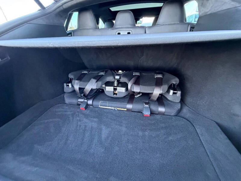 2015 Tesla Model S 70