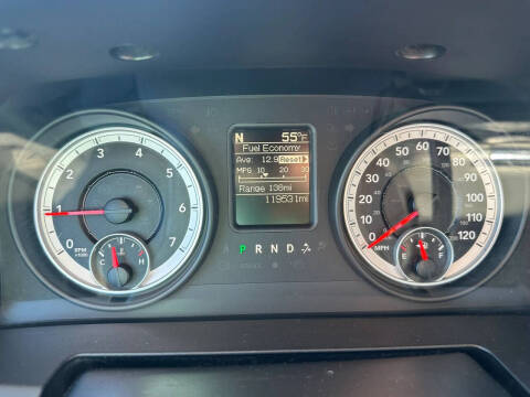 2013 RAM 1500 SLT