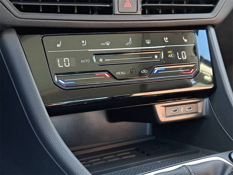 2026 Volkswagen Jetta SEL