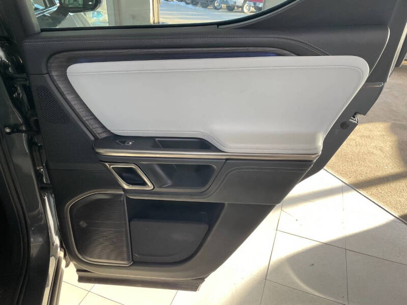 2023 Rivian R1T Adventure