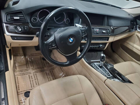 2015 BMW 5 Series 528i xDrive