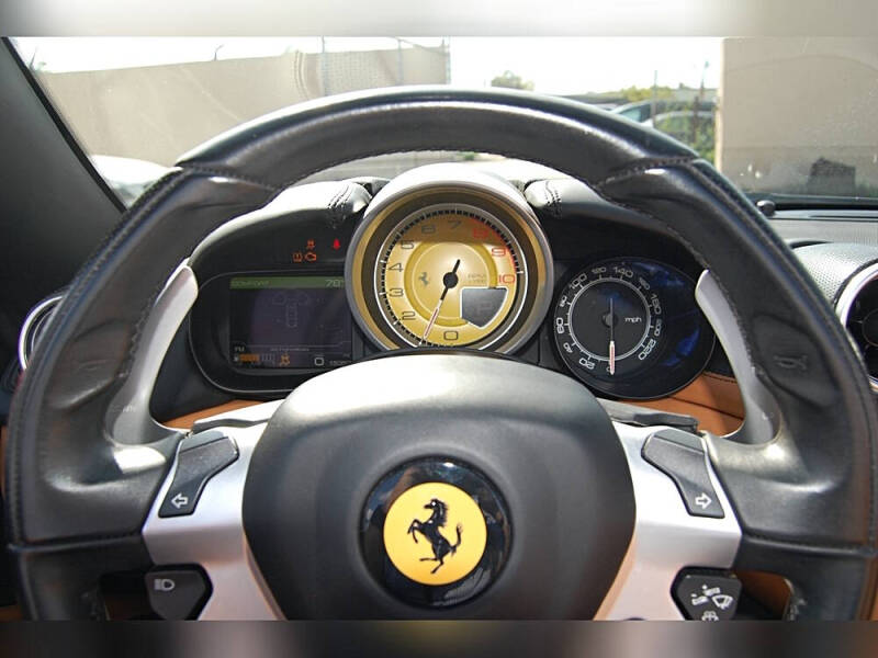 2016 Ferrari California T