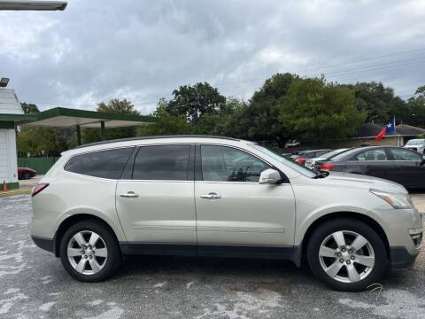2014 Chevrolet Traverse for sale at Auto Outlet Inc. in Houston TX