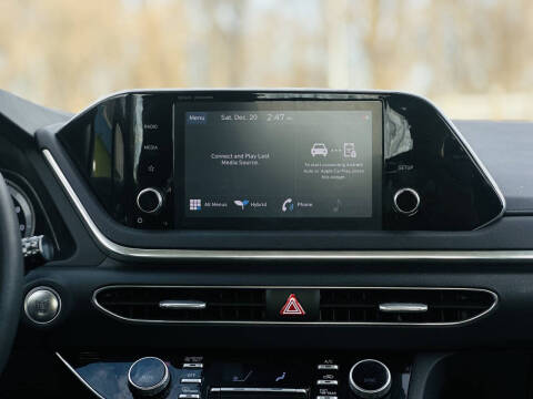 2021 Hyundai Sonata Hybrid Blue