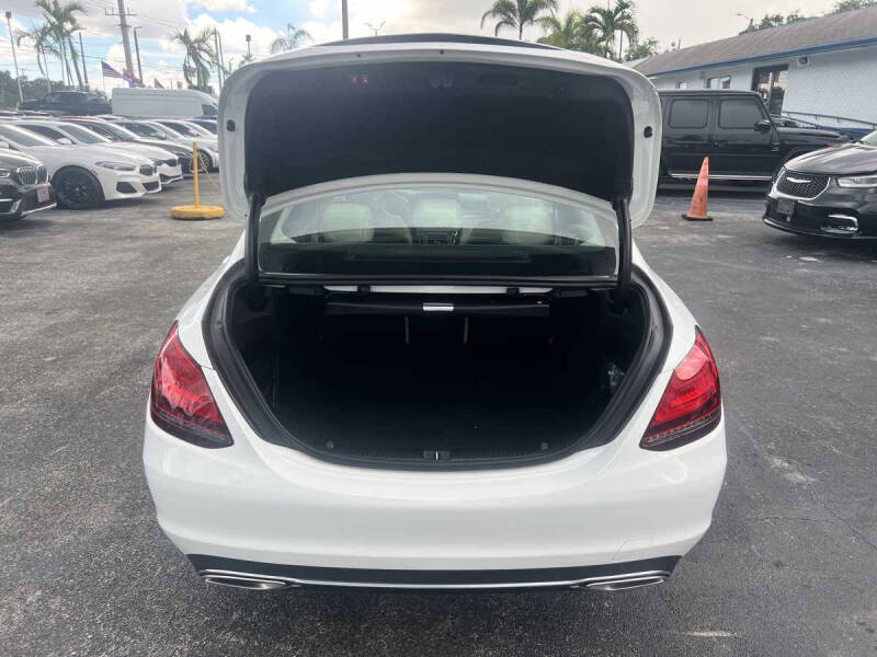 2021 Mercedes-Benz C-Class C 300