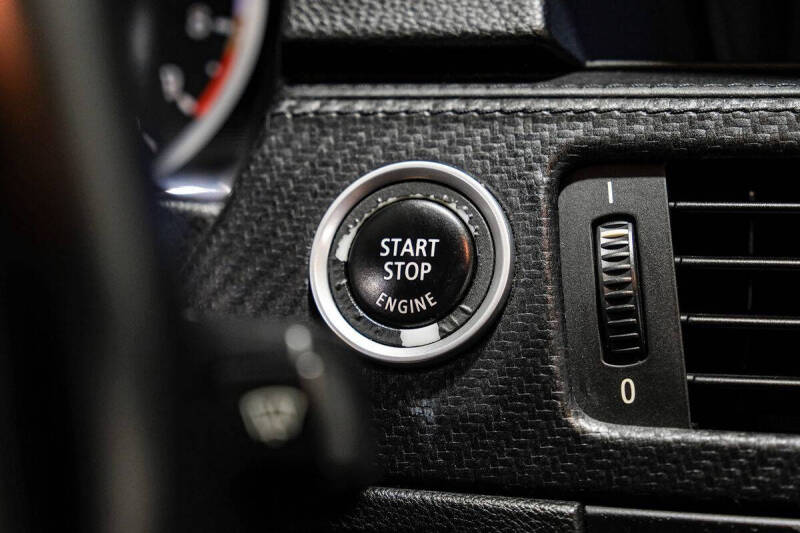 2011 BMW M3