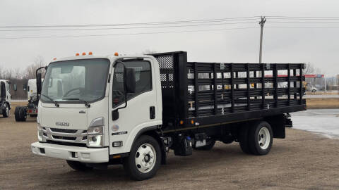 2023 Isuzu NRR