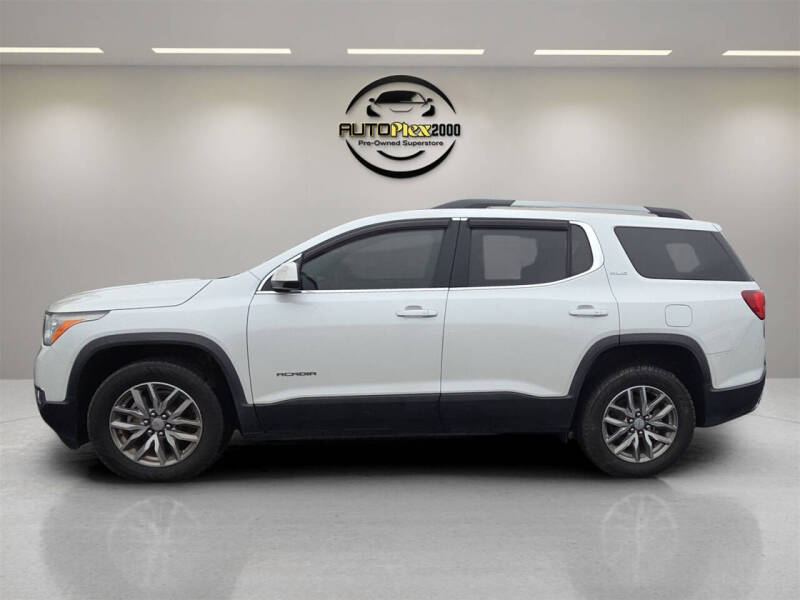 2019 GMC Acadia SLE-2