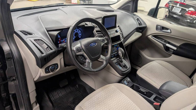 2020 Ford Transit Connect XLT