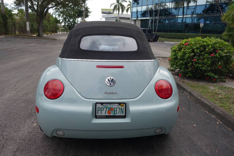 2003 Volkswagen New Beetle Convertible GLS