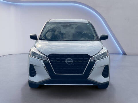 2023 Nissan Kicks S