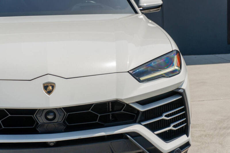 2020 Lamborghini Urus