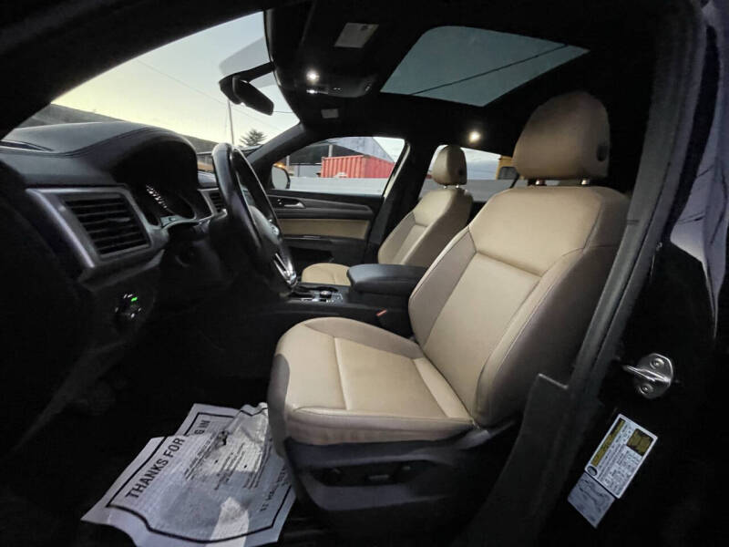 2020 Volkswagen Atlas Cross Sport V6 SE 4Motion