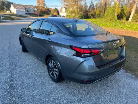 2021 Nissan Versa SV