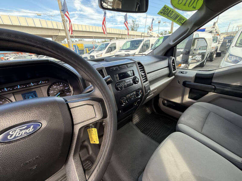 2018 Ford F-350 Super Duty XL