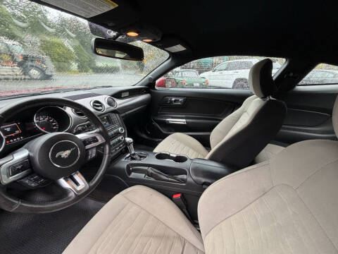 2016 Ford Mustang EcoBoost Premium