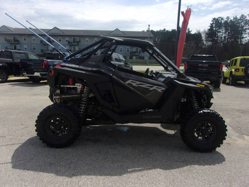 2024 Polaris RZR