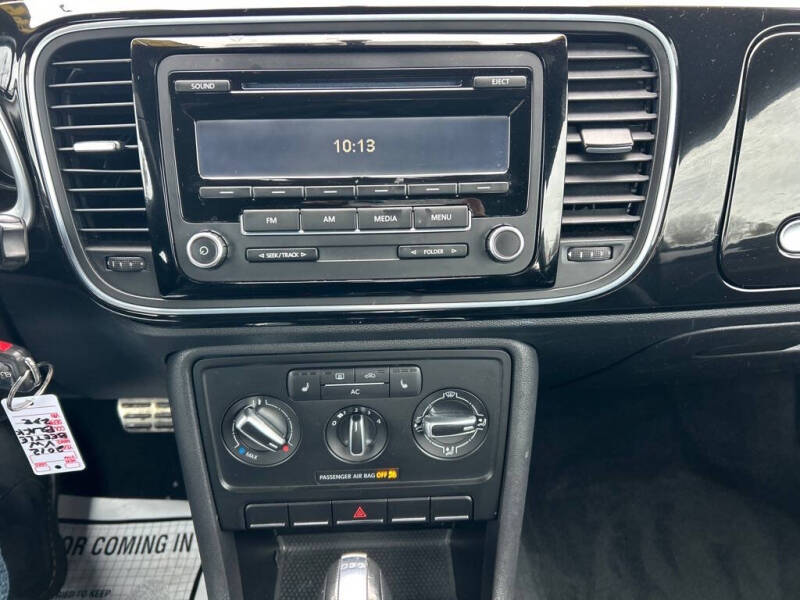 2012 Volkswagen Beetle Black Turbo PZEV