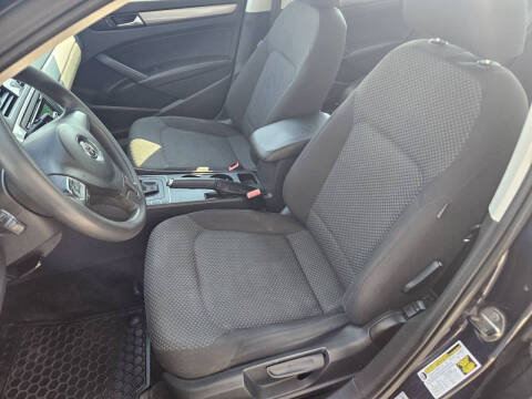 2013 Volkswagen Passat