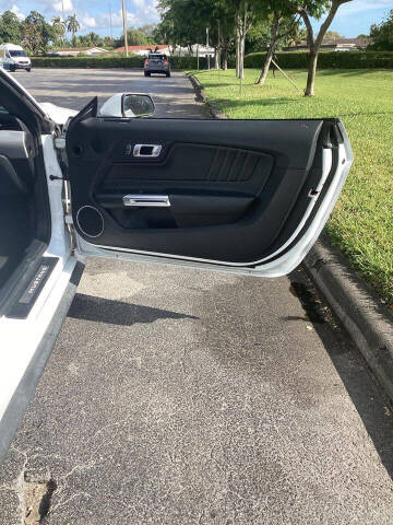 2023 Ford Mustang EcoBoost Premium