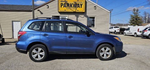 2015 Subaru Forester for sale at Parkway Motors in Springfield IL