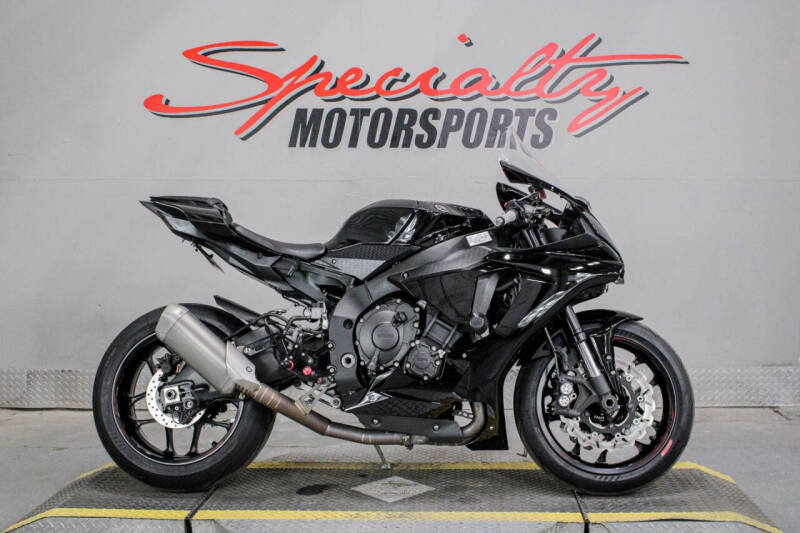 2018 Yamaha YZF-R1