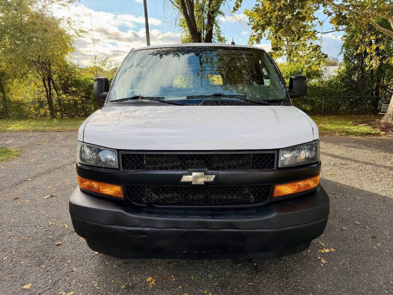 2019 Chevrolet Express 2500